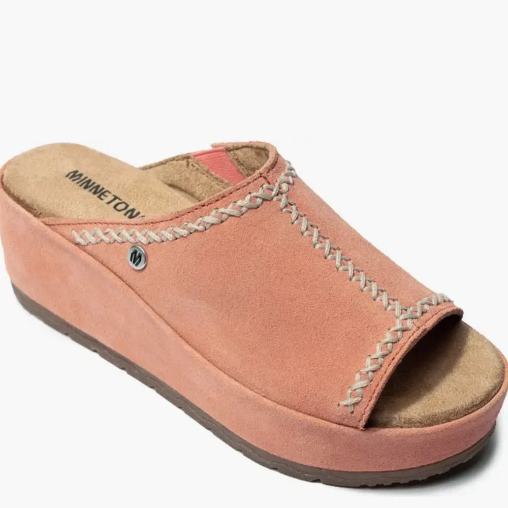 Minnetonka Paislee Wedge Sandal